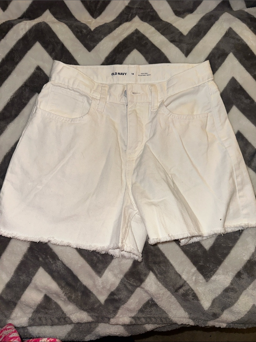 Old Navy White Denim Frayed Hem Shorts